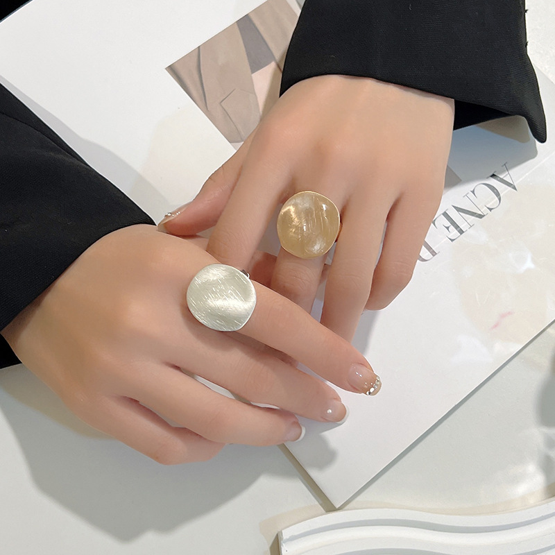 Vintage Accessories Round Geom - огляд і ціна Korean Lifestyle Products